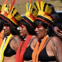 Following the Leadership of Indigenous Women Following the Leadership of Indigenous Women