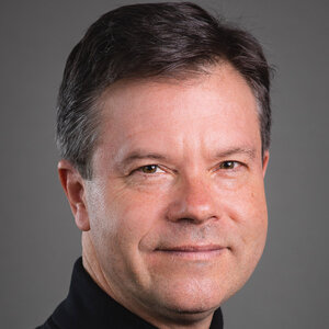 Headshot of Alex Counts, executive director of the India Philanthropy Alliance.