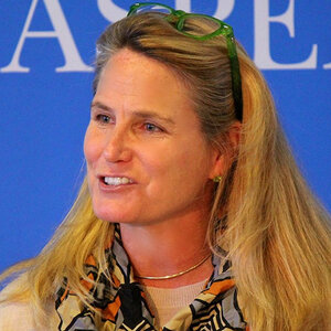 Headshot of Anne Mosle, a vice president of the Aspen Institute, executive director of Ascend at the Aspen Institute, and co-chair of the Aspen Institute Forum on Women and Girls.