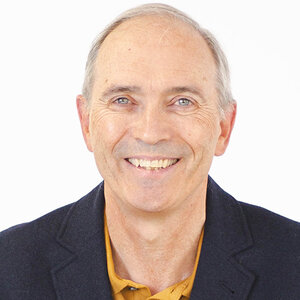 Headshot of Steve McIvor, CEO of World Animal Protection, in a black jacket.