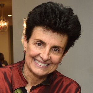 Ana L. Oliveira, President and CEO, The New York Women’s Foundation: Investing in women and gender-expansive leaders Ana L. Oliveira, President and CEO, The New York Women’s Foundation: Investing in women and gender-expansive leaders