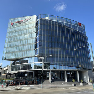 Western Sydney University. Western Sydney University.