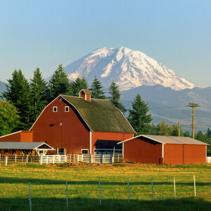 A barn and farm in Washington state. A barn and farm in Washington state.