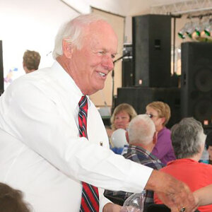 T. Denny Sanford removed from Giving Pledge